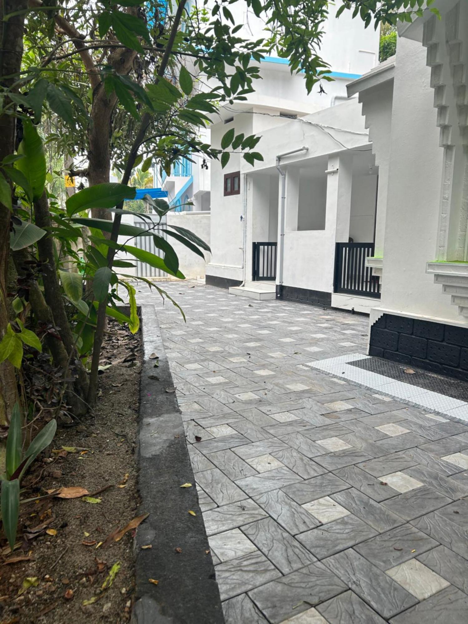 Cozy Nest Apartment Varkala Exterior photo